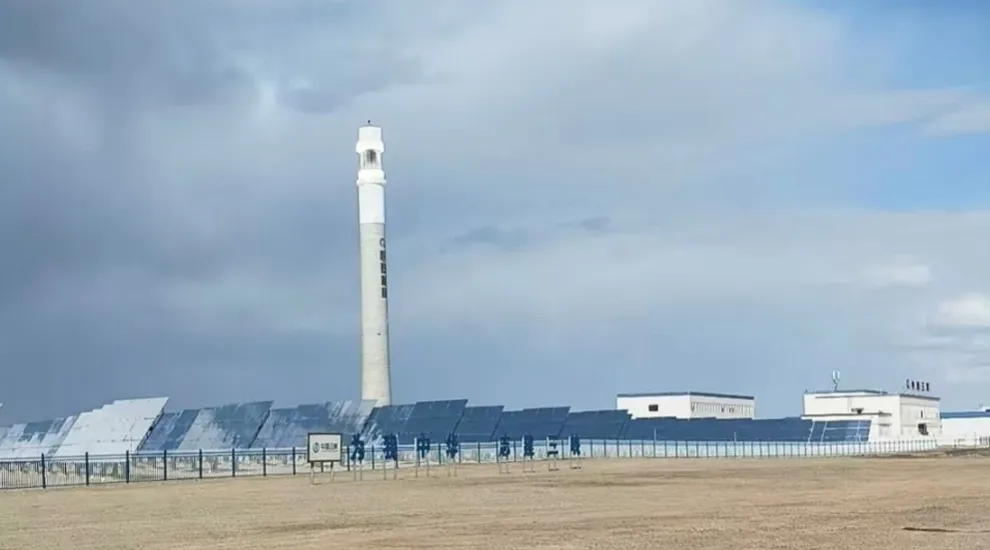 Лифт для башен ветряных и солнечных тепловых электростанций.3