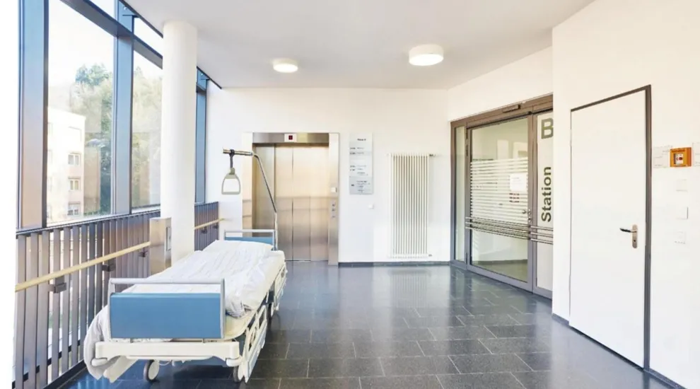 Чистый лифт для электронных заводов.2